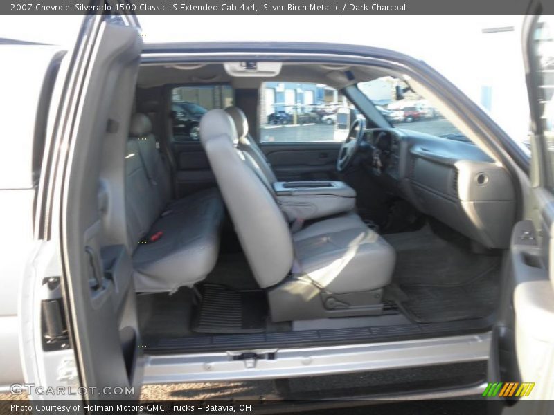 Silver Birch Metallic / Dark Charcoal 2007 Chevrolet Silverado 1500 Classic LS Extended Cab 4x4