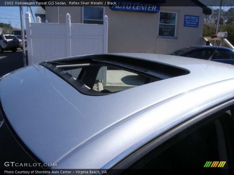 Reflex Silver Metallic / Black 2002 Volkswagen Passat GLS Sedan