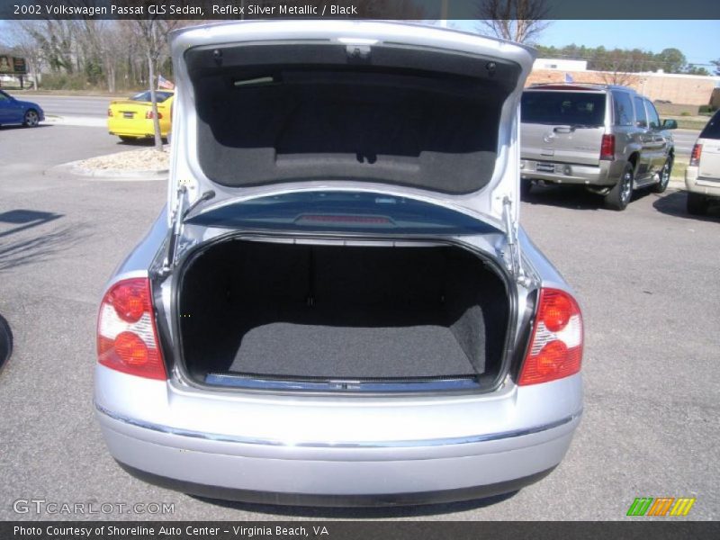 Reflex Silver Metallic / Black 2002 Volkswagen Passat GLS Sedan