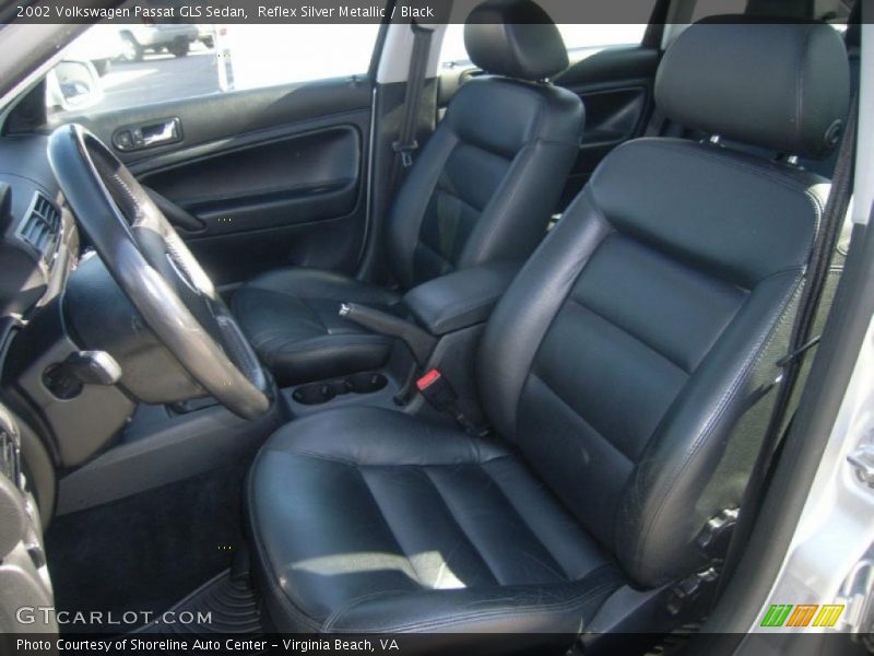 Reflex Silver Metallic / Black 2002 Volkswagen Passat GLS Sedan