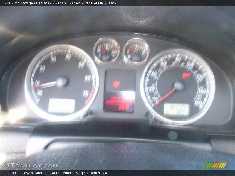 Reflex Silver Metallic / Black 2002 Volkswagen Passat GLS Sedan