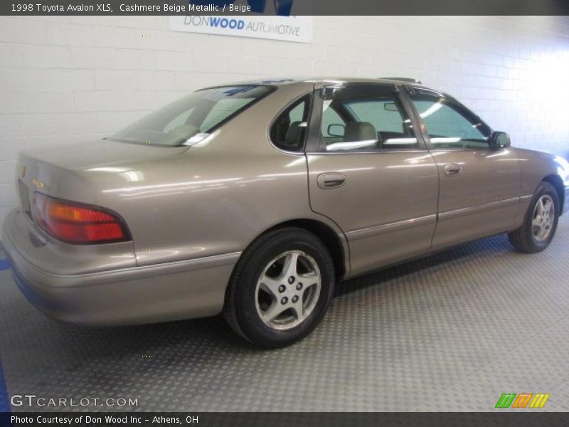 Cashmere Beige Metallic / Beige 1998 Toyota Avalon XLS