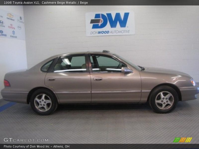 Cashmere Beige Metallic / Beige 1998 Toyota Avalon XLS