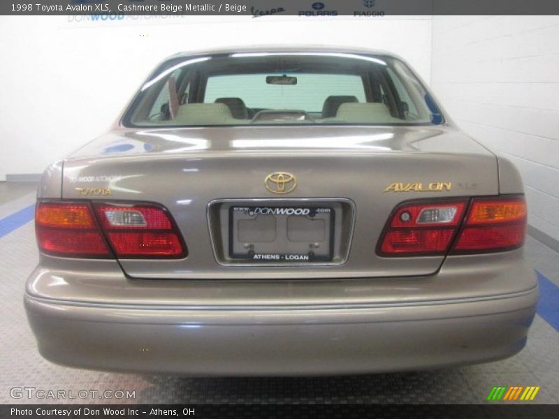 Cashmere Beige Metallic / Beige 1998 Toyota Avalon XLS