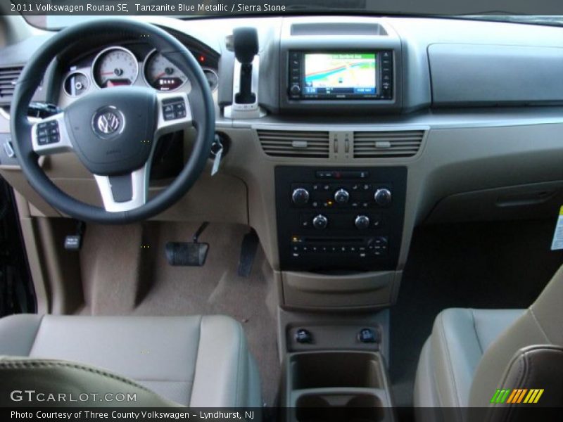 Dashboard of 2011 Routan SE