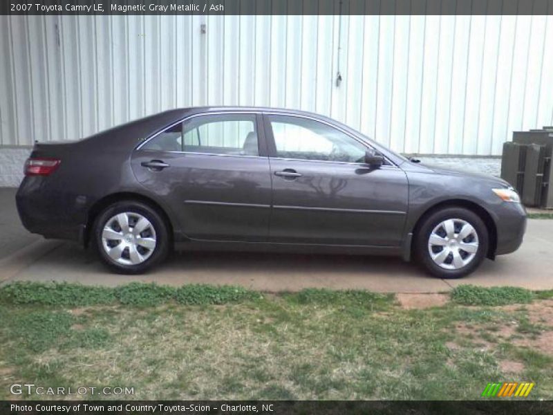 Magnetic Gray Metallic / Ash 2007 Toyota Camry LE