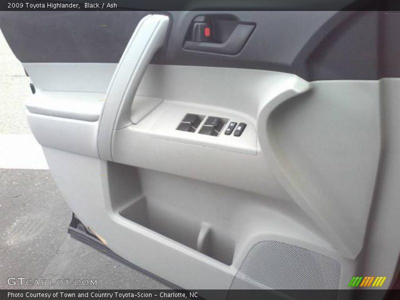 Black / Ash 2009 Toyota Highlander