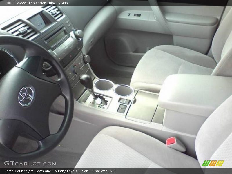  2009 Highlander  Ash Interior