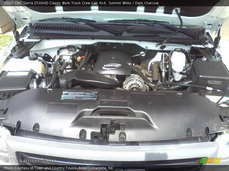 Summit White / Dark Charcoal 2007 GMC Sierra 2500HD Classic Work Truck Crew Cab 4x4