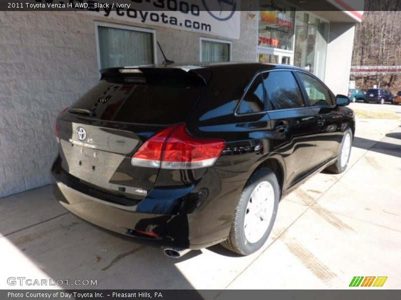 Black / Ivory 2011 Toyota Venza I4 AWD