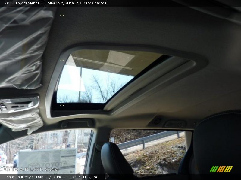 Silver Sky Metallic / Dark Charcoal 2011 Toyota Sienna SE