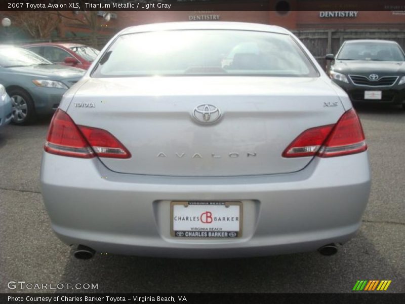 Titanium Metallic / Light Gray 2007 Toyota Avalon XLS