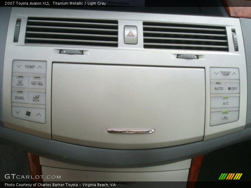 Titanium Metallic / Light Gray 2007 Toyota Avalon XLS