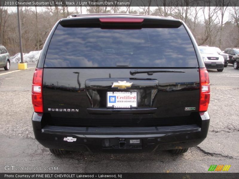 Black / Light Titanium/Dark Titanium 2010 Chevrolet Suburban LT 4x4