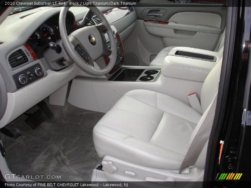 Black / Light Titanium/Dark Titanium 2010 Chevrolet Suburban LT 4x4