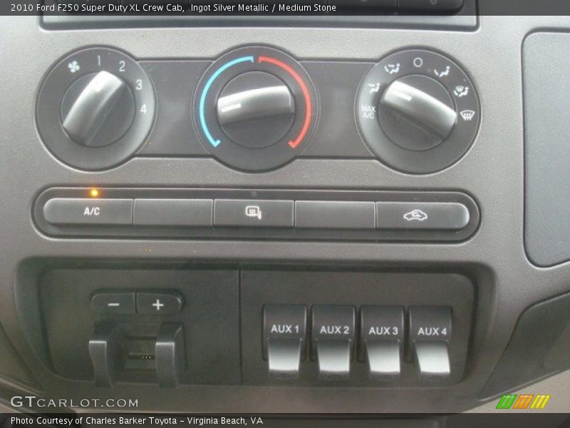 Controls of 2010 F250 Super Duty XL Crew Cab