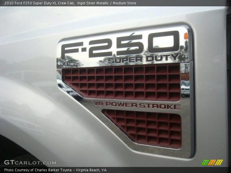  2010 F250 Super Duty XL Crew Cab Logo