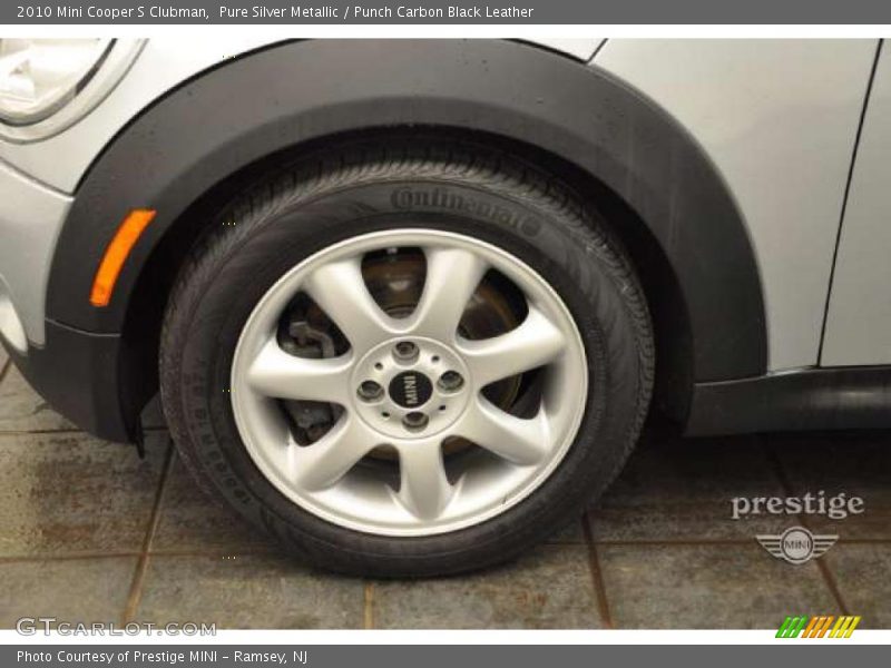 Pure Silver Metallic / Punch Carbon Black Leather 2010 Mini Cooper S Clubman