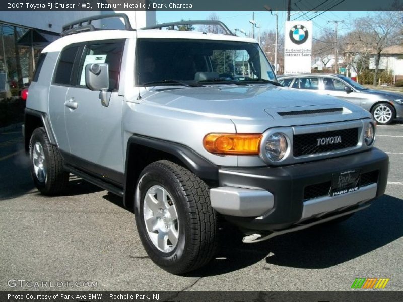 Titanium Metallic / Dark Charcoal 2007 Toyota FJ Cruiser 4WD