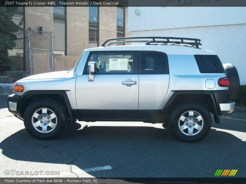 Titanium Metallic / Dark Charcoal 2007 Toyota FJ Cruiser 4WD