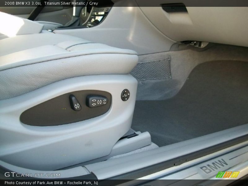 Titanium Silver Metallic / Grey 2008 BMW X3 3.0si