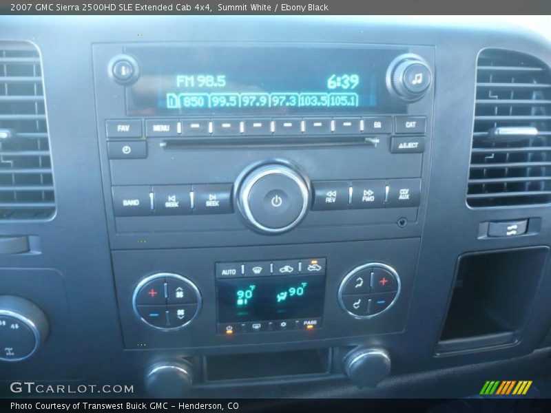 Summit White / Ebony Black 2007 GMC Sierra 2500HD SLE Extended Cab 4x4