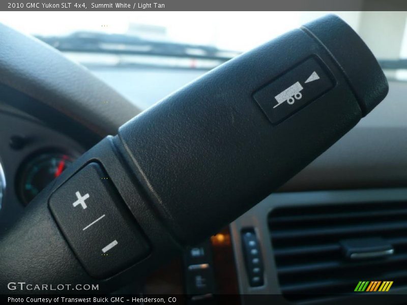Summit White / Light Tan 2010 GMC Yukon SLT 4x4