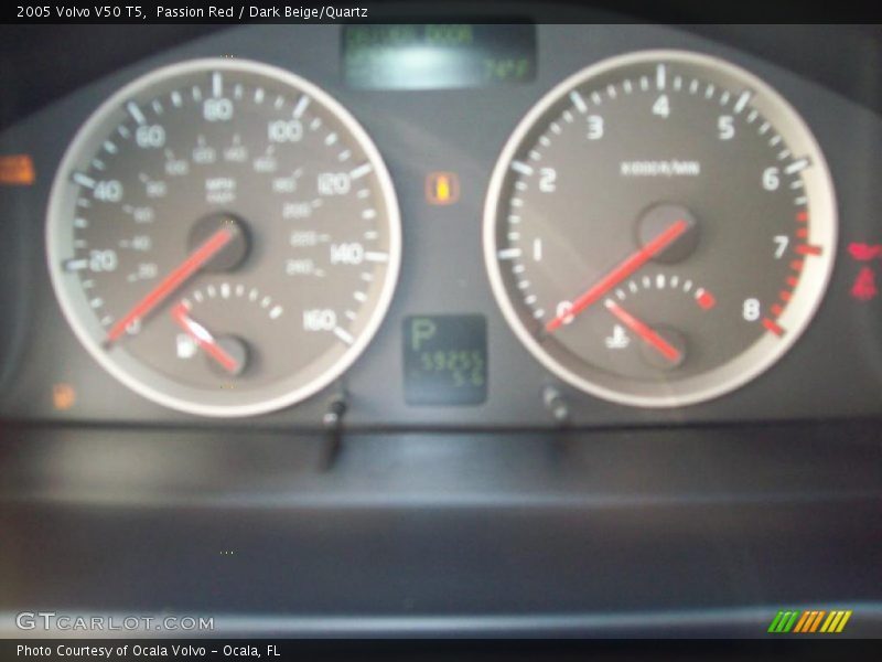 Passion Red / Dark Beige/Quartz 2005 Volvo V50 T5