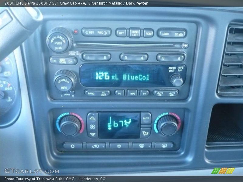 Controls of 2006 Sierra 2500HD SLT Crew Cab 4x4