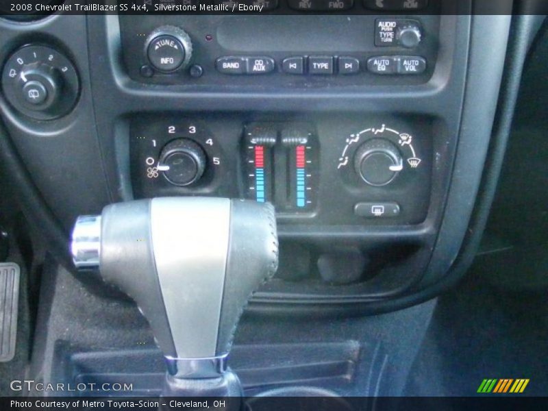 Controls of 2008 TrailBlazer SS 4x4