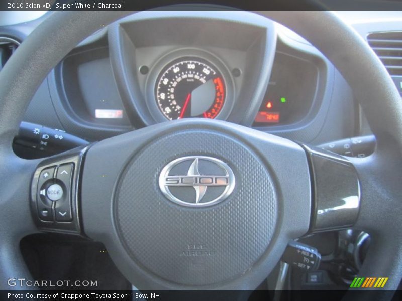 Super White / Charcoal 2010 Scion xD