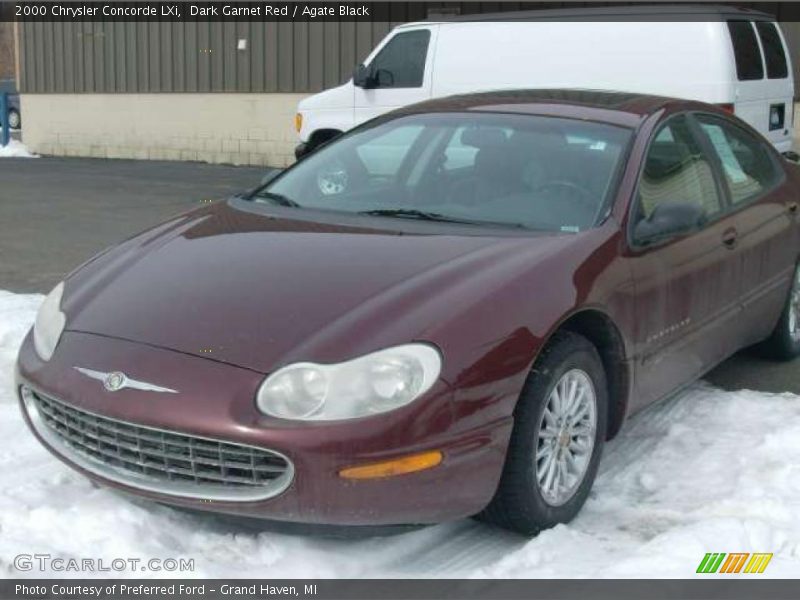 Dark Garnet Red / Agate Black 2000 Chrysler Concorde LXi