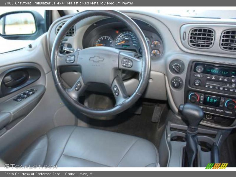 Majestic Red Metallic / Medium Pewter 2003 Chevrolet TrailBlazer LT 4x4