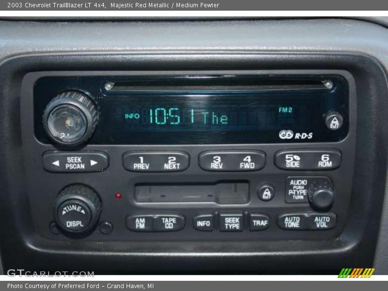 Majestic Red Metallic / Medium Pewter 2003 Chevrolet TrailBlazer LT 4x4
