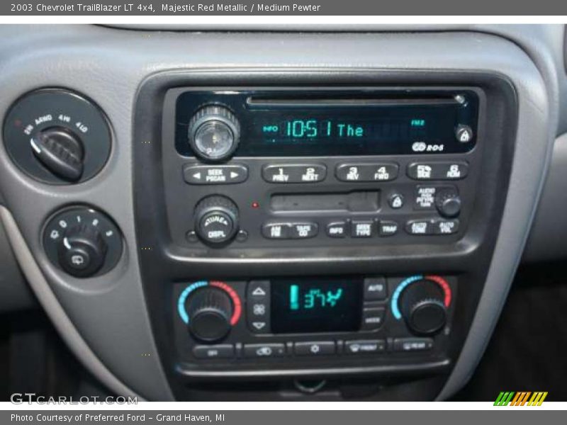 Majestic Red Metallic / Medium Pewter 2003 Chevrolet TrailBlazer LT 4x4