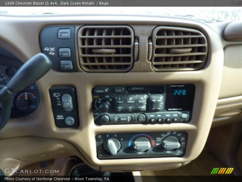 Dark Green Metallic / Beige 1998 Chevrolet Blazer LS 4x4