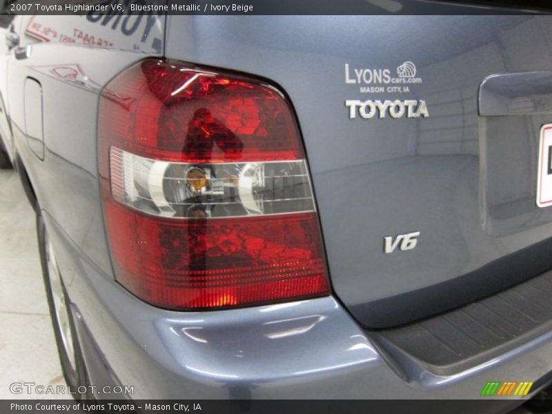 Bluestone Metallic / Ivory Beige 2007 Toyota Highlander V6