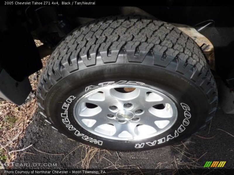 Black / Tan/Neutral 2005 Chevrolet Tahoe Z71 4x4