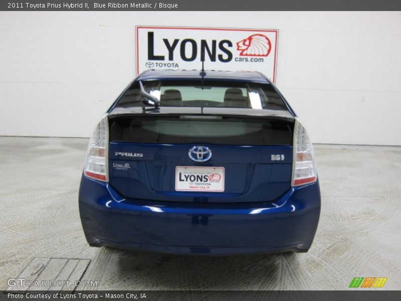 Blue Ribbon Metallic / Bisque 2011 Toyota Prius Hybrid II