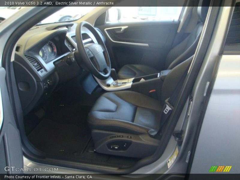  2010 XC60 3.2 AWD Anthracite Interior