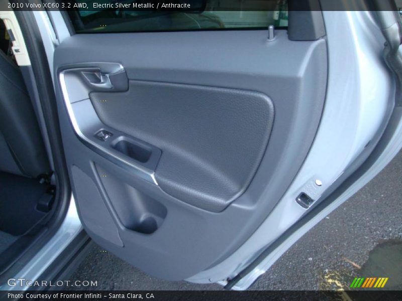 Door Panel of 2010 XC60 3.2 AWD
