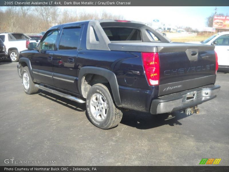 Dark Blue Metallic / Gray/Dark Charcoal 2005 Chevrolet Avalanche LT 4x4
