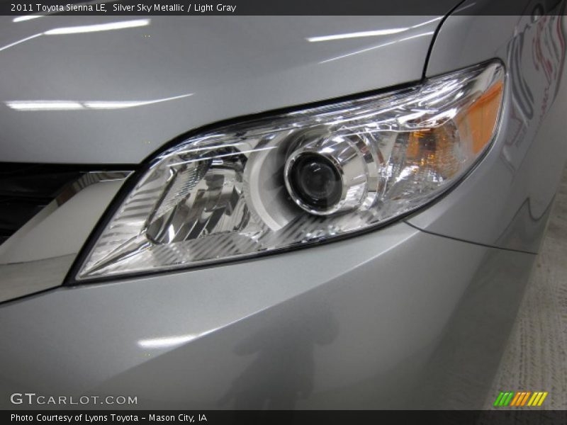 Silver Sky Metallic / Light Gray 2011 Toyota Sienna LE