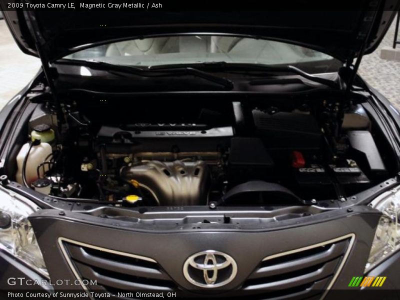 Magnetic Gray Metallic / Ash 2009 Toyota Camry LE