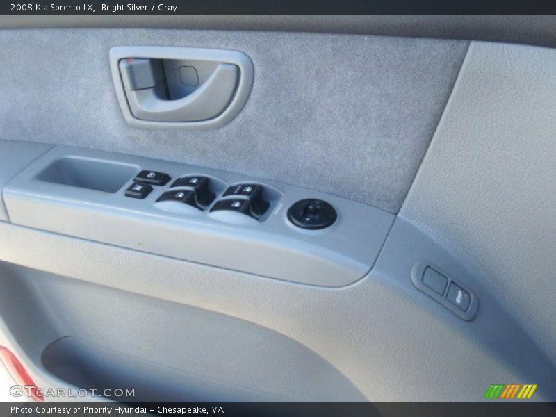 Bright Silver / Gray 2008 Kia Sorento LX