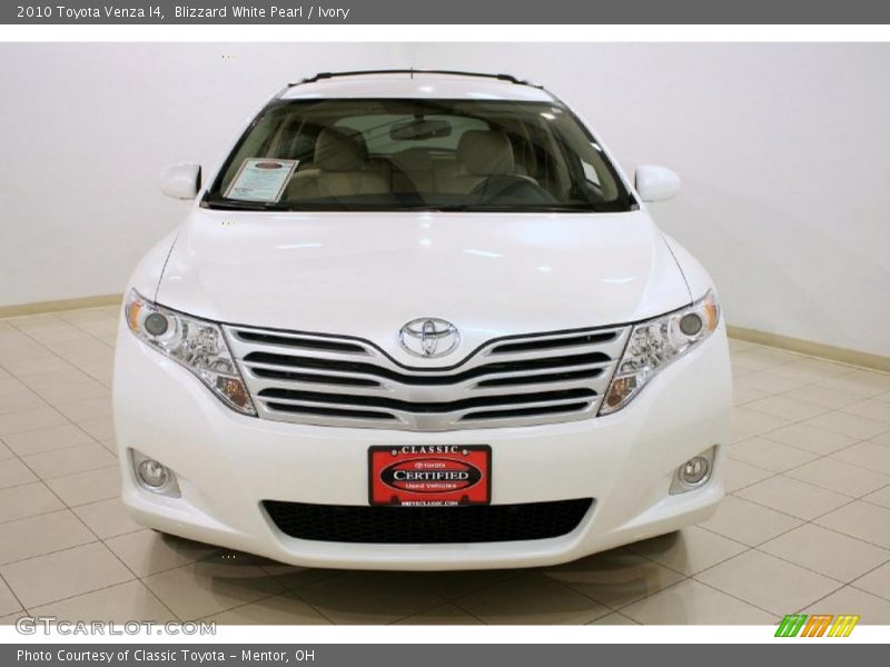 Blizzard White Pearl / Ivory 2010 Toyota Venza I4