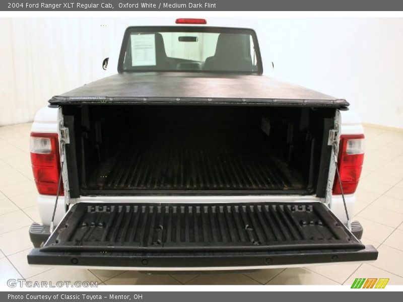 Oxford White / Medium Dark Flint 2004 Ford Ranger XLT Regular Cab