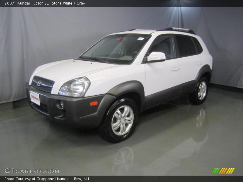 Stone White / Gray 2007 Hyundai Tucson SE