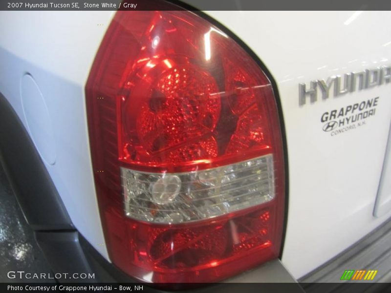 Stone White / Gray 2007 Hyundai Tucson SE