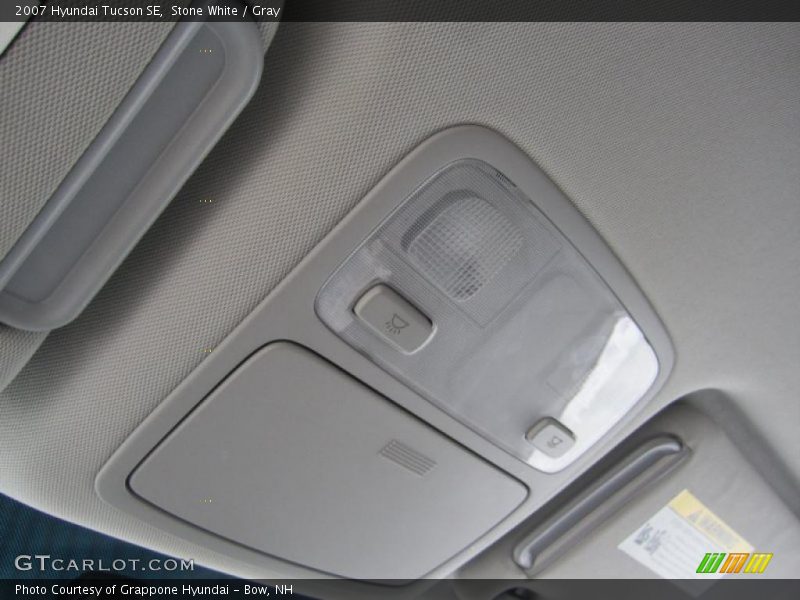 Stone White / Gray 2007 Hyundai Tucson SE